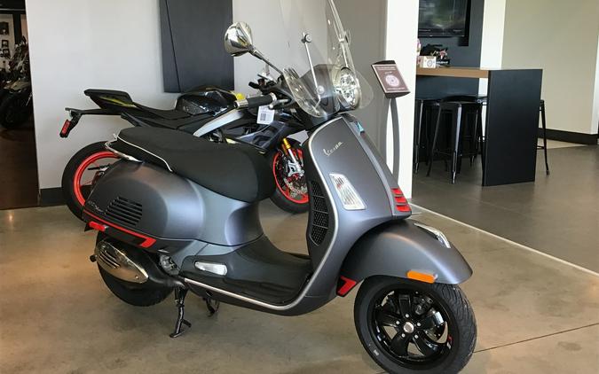 2022 Vespa GTS Super 300 Sport