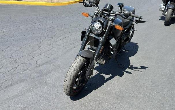 2022 Indian Motorcycle® FTR Black Smoke