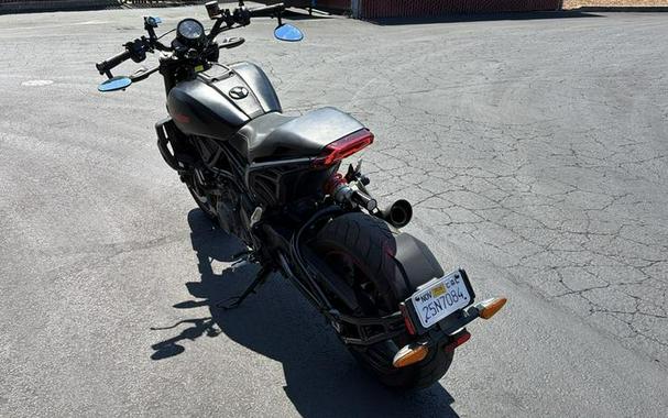 2022 Indian Motorcycle® FTR Black Smoke