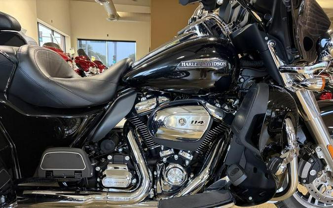 2019 Harley-Davidson® FLHTCUTG - Tri Glide® Ultra