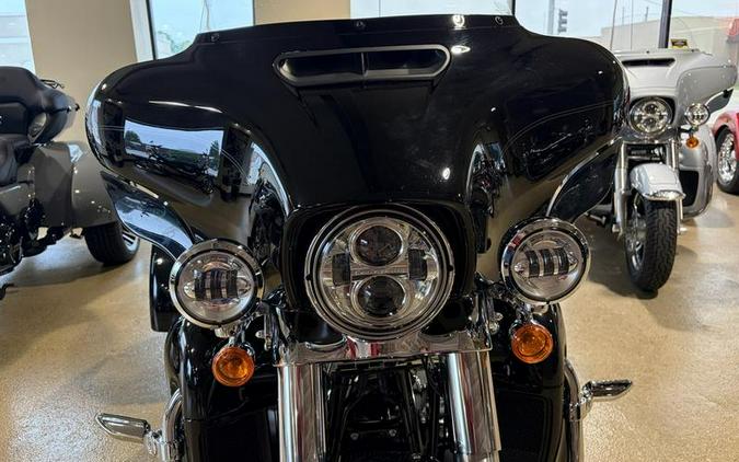 2019 Harley-Davidson® FLHTCUTG - Tri Glide® Ultra