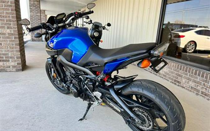 2016 Yamaha FZ-09