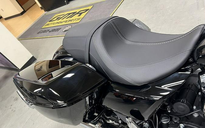 2025 Harley-Davidson FLHX - Street Glide