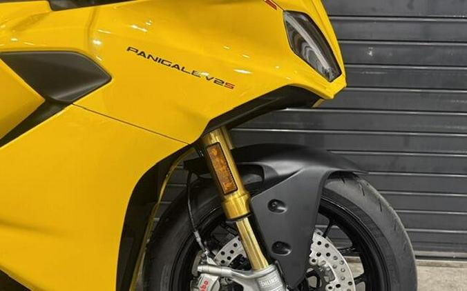 2026 Ducati PANIGALE V2S
