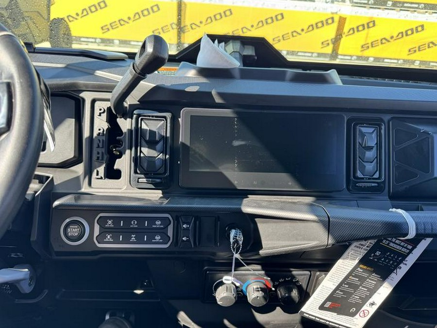 2026 Can-Am® Defender MAX LONE STAR CAB HD11