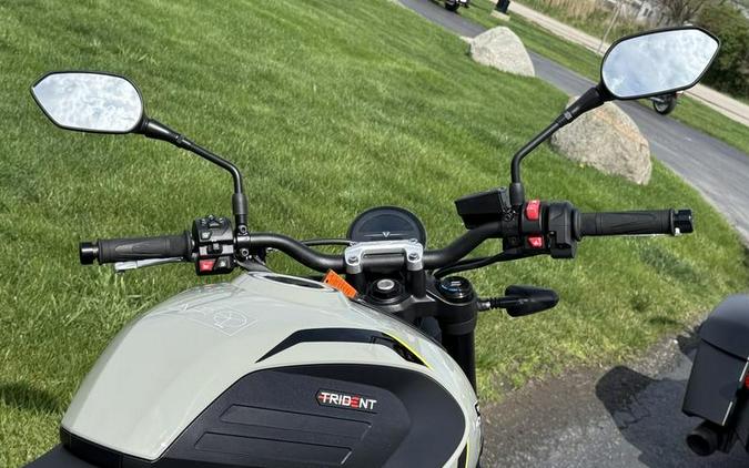 2026 Triumph Trident 660 Stone grey