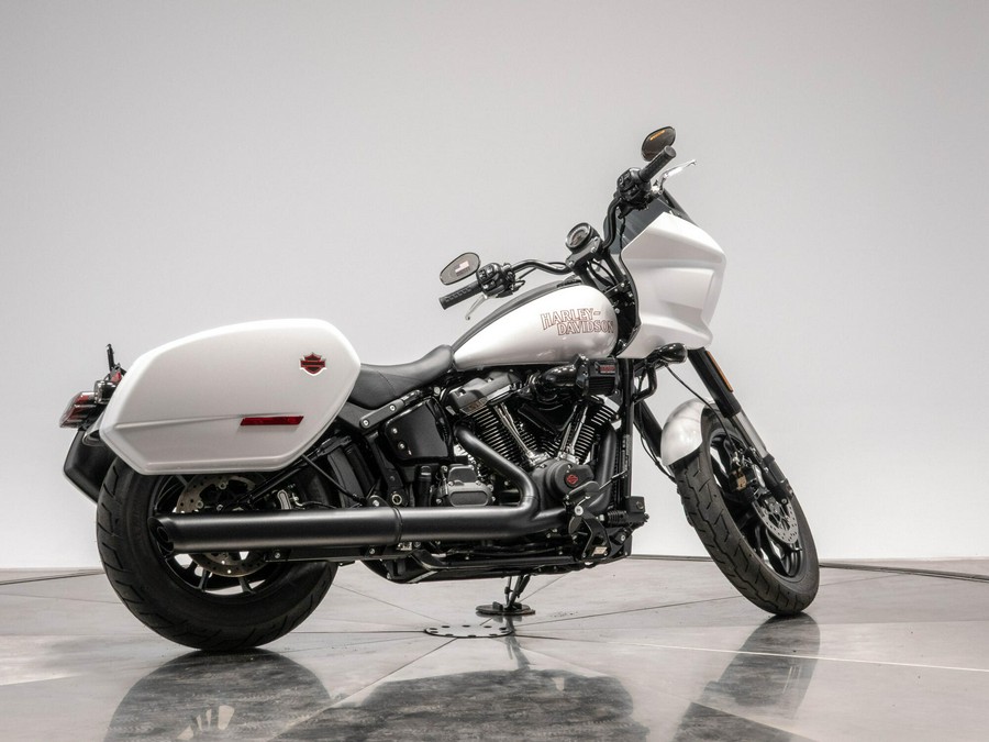 2026 HARLEY-DAVIDSON FXLRST LOW RIDER ST in White Onyx Pearl 2026 HARLEY-DAVIDSON FXLRST LOW RIDER S