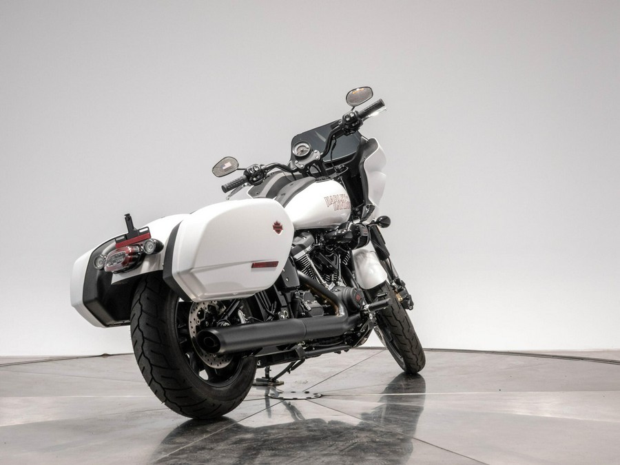 2026 HARLEY-DAVIDSON FXLRST LOW RIDER ST in White Onyx Pearl 2026 HARLEY-DAVIDSON FXLRST LOW RIDER S