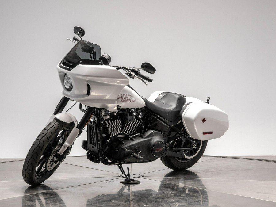 2026 HARLEY-DAVIDSON FXLRST LOW RIDER ST in White Onyx Pearl 2026 HARLEY-DAVIDSON FXLRST LOW RIDER S