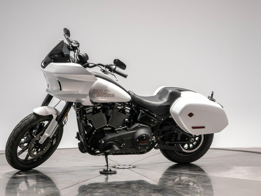 2026 HARLEY-DAVIDSON FXLRST LOW RIDER ST in White Onyx Pearl 2026 HARLEY-DAVIDSON FXLRST LOW RIDER S