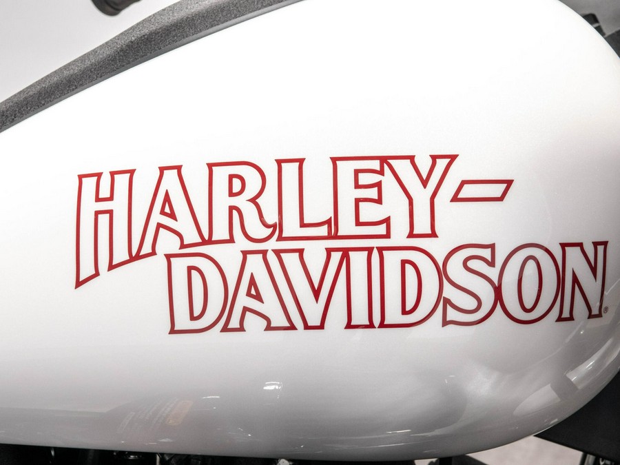 2026 HARLEY-DAVIDSON FXLRST LOW RIDER ST in White Onyx Pearl 2026 HARLEY-DAVIDSON FXLRST LOW RIDER S
