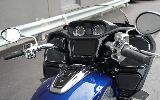 2021 Indian Motorcycle Challenger Limited Deepwater Metallic
