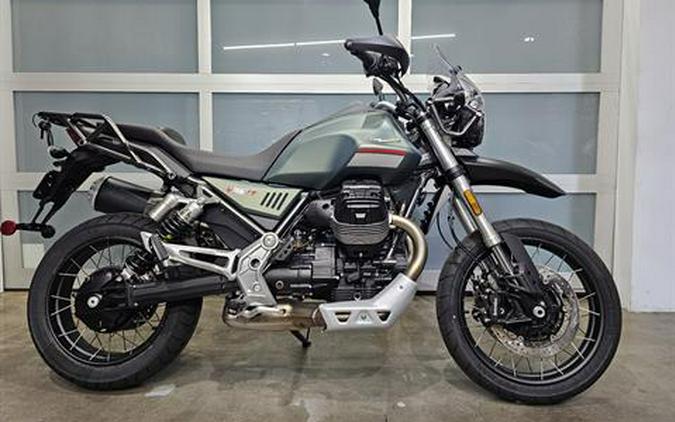 2022 Moto Guzzi V85 TT