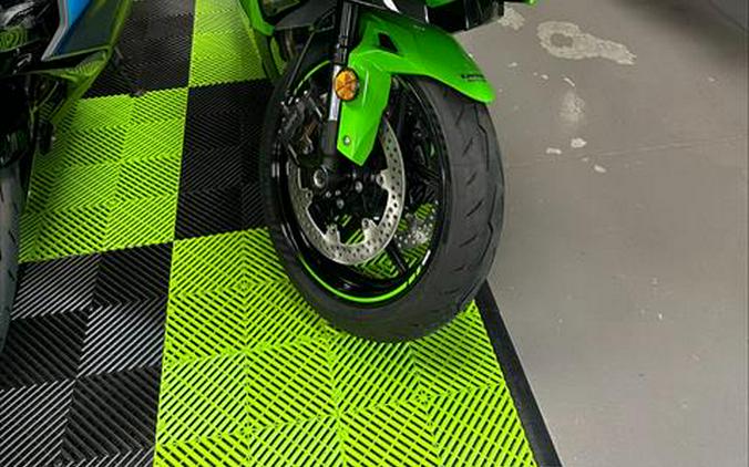 2025 Kawasaki Ninja ZX-6R KRT Edition ABS