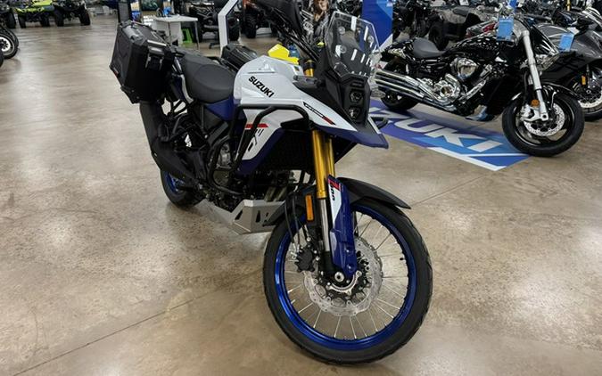 2025 Suzuki V-Strom 800DE Adventure