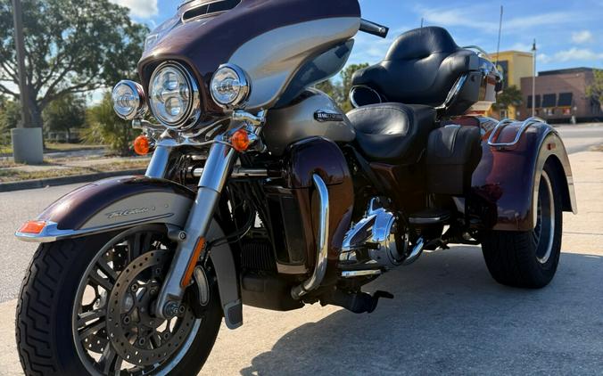 FLHTCUTG 2018 Tri Glide Ultra