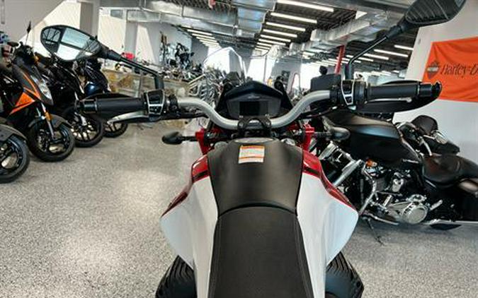 2021 Moto Guzzi V85 TT Adventure E5