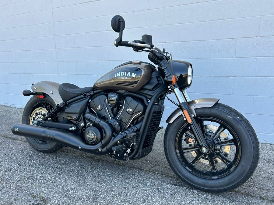 2025 Indian Motorcycle Scout® Bobber Limited w/ Technology Pkg