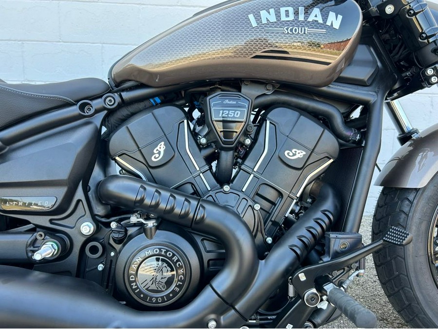 2025 Indian Motorcycle Scout® Bobber Limited w/ Technology Pkg