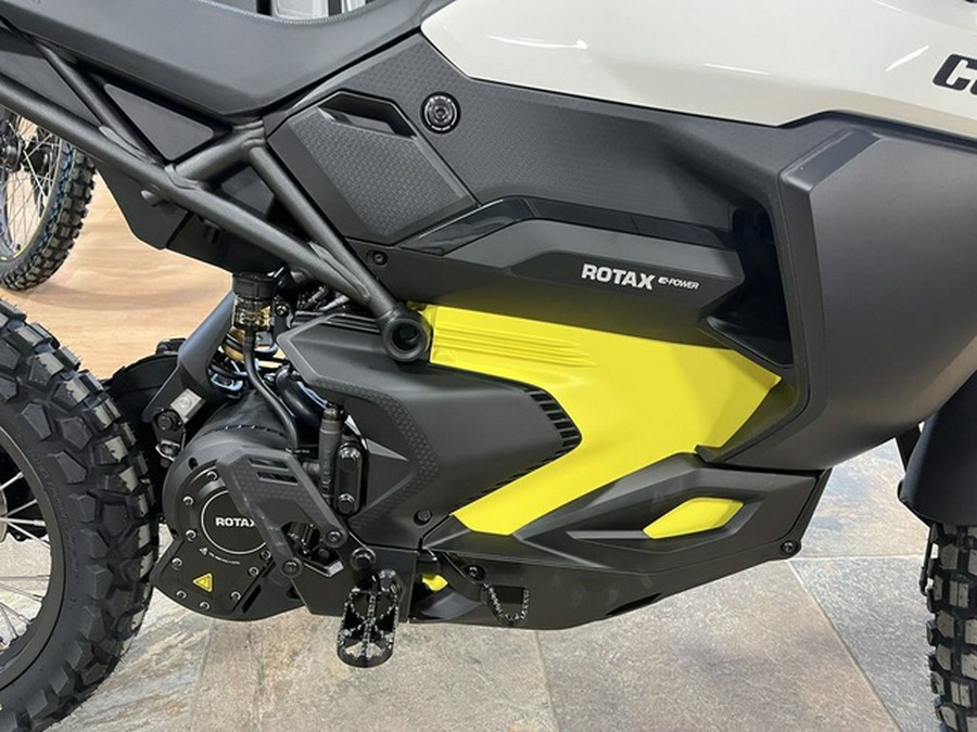 2025 Can-Am Origin White