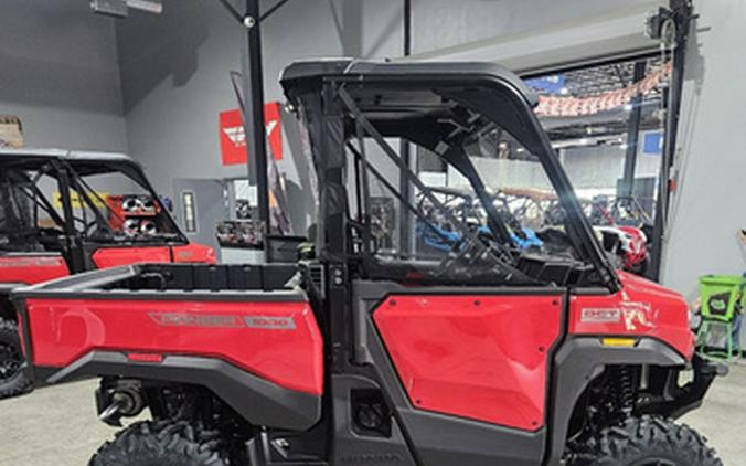 2026 Honda Pioneer 1000 Deluxe