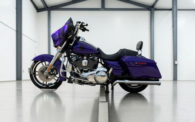 2017 Harley-Davidson Street Glide FLHX