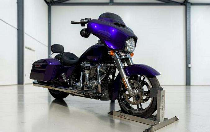 2017 Harley-Davidson Street Glide FLHX