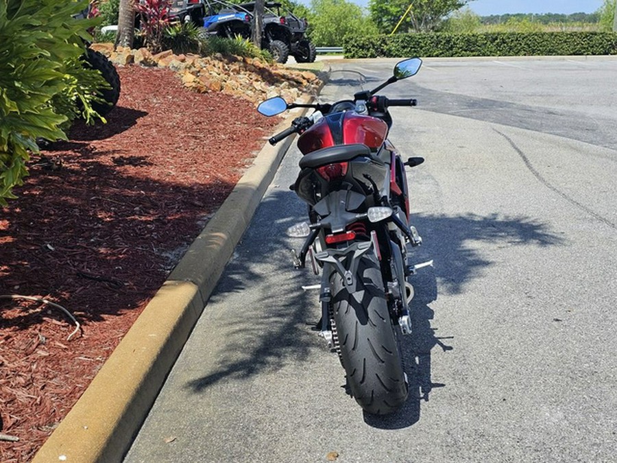 2025 Triumph Daytona 660 Carnival Red/Sapphire Black 660