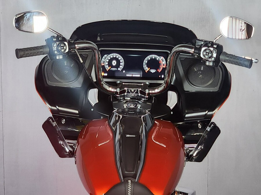 2024 Harley-Davidson Road Glide™ FLTRX WHISKEY FIRE