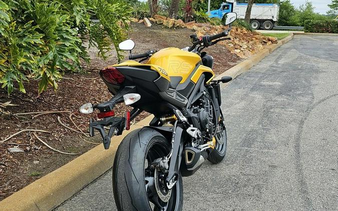 2024 Triumph Street Triple 765 RS Cosmic Yellow RS