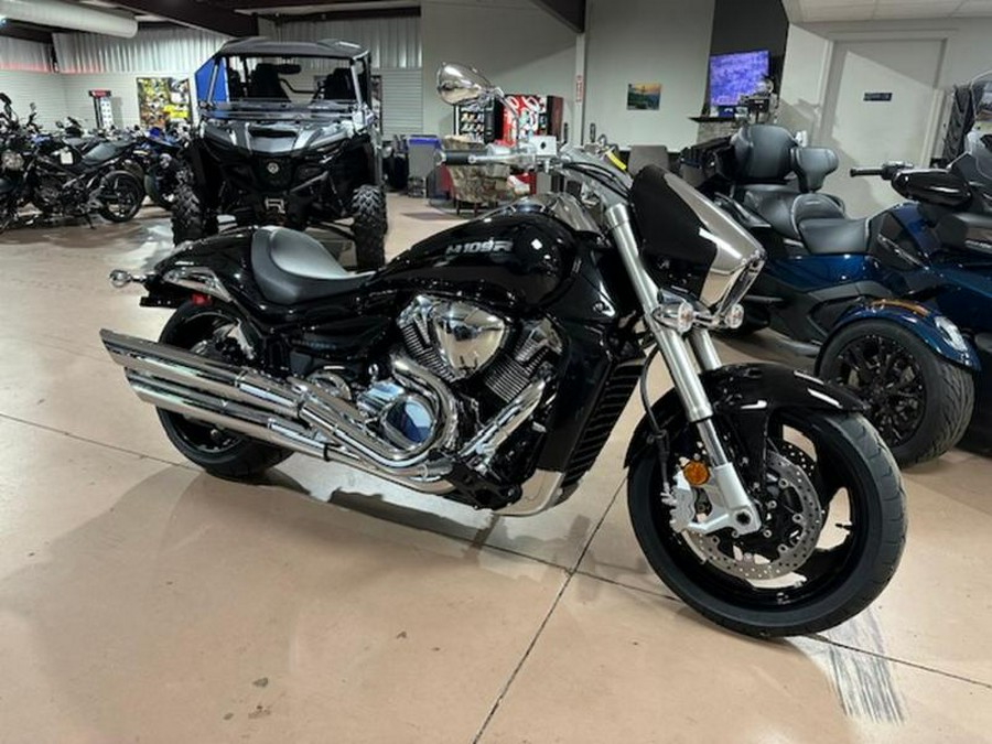 2025 Suzuki Boulevard M109R