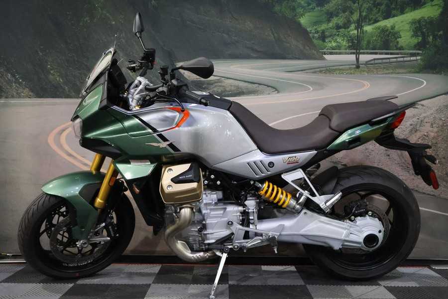 2023 Moto Guzzi V100 Mandello S