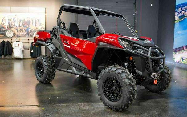 2026 Can-Am® Commander XT 700