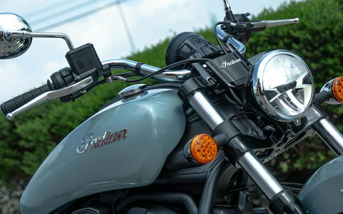 2025 Indian Scout Sixty Classic Limited Frost Silver
