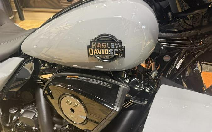 2026 Harley-Davidson® FLHXL - Street Glide® Limited