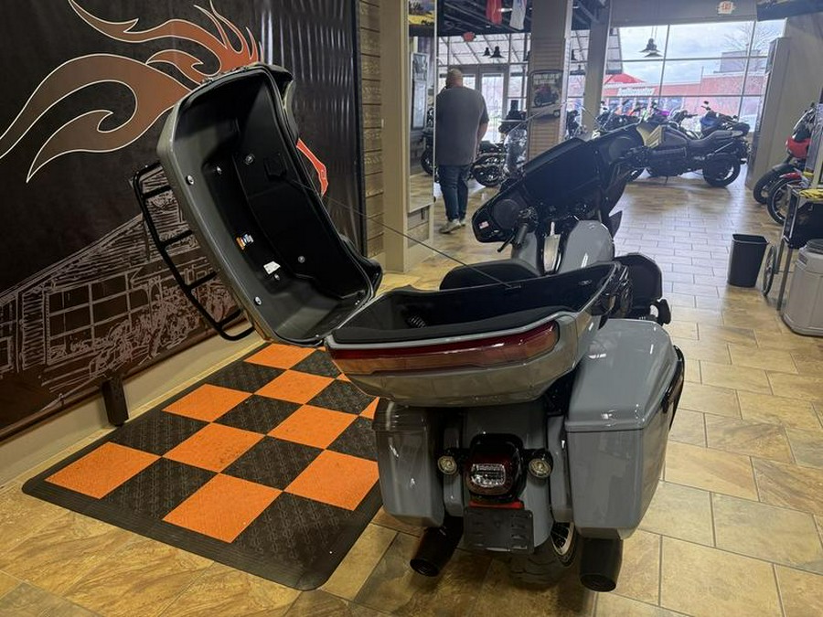 2026 Harley-Davidson® FLHXL - Street Glide® Limited