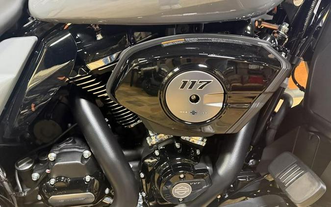 2026 Harley-Davidson® FLHXL - Street Glide® Limited