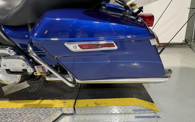 2015 Harley-Davidson® Ultra Limited Superior Blue