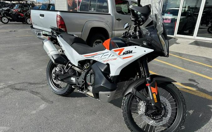 2024 KTM 790 Adventure