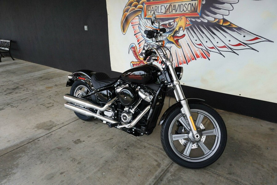 2024 Harley-Davidson Softail Standard Vivid Black