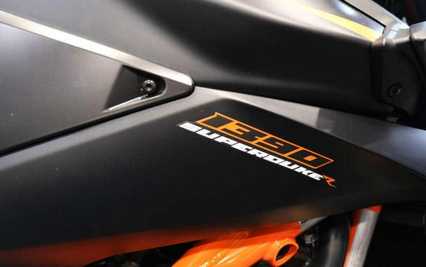 2024 KTM 1390 Super Duke R EVO