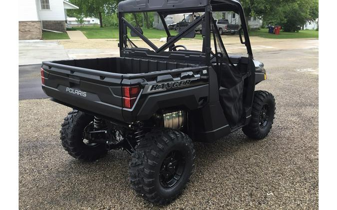 2025 Polaris Industries Ranger XP® 1000 Premium- ONYX BLACK