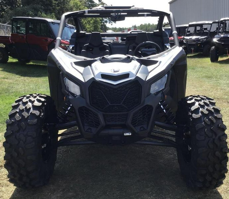 2024 Can-Am® Maverick X3 DS Turbo Catalyst Gray