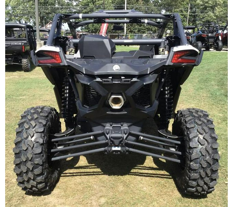 2024 Can-Am® Maverick X3 DS Turbo Catalyst Gray