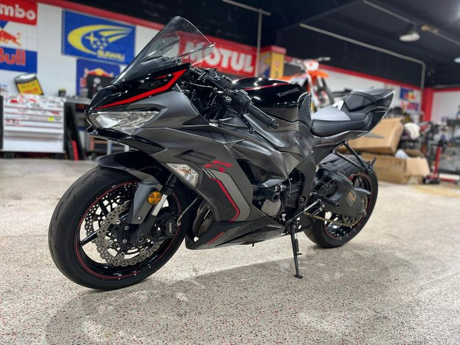 2023 Kawasaki Ninja ZX-6R Base