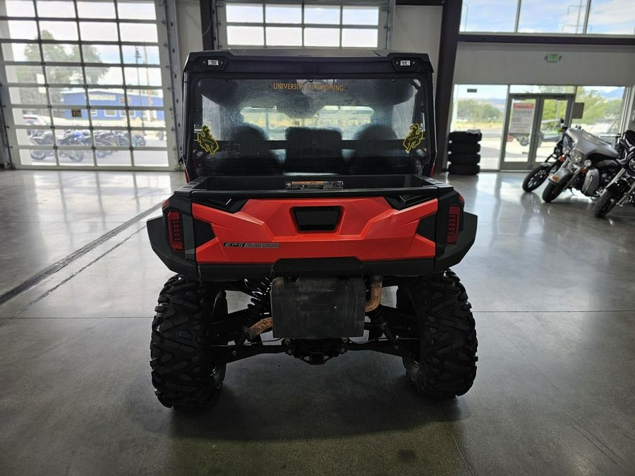 2016 Polaris® General™ 1000 EPS In-Mold Indy Red