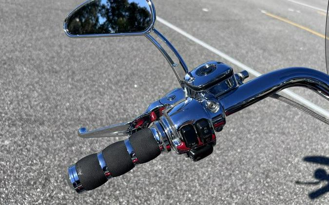 2005 Harley-Davidson® FLSTFSE