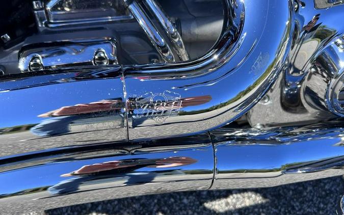 2005 Harley-Davidson® FLSTFSE