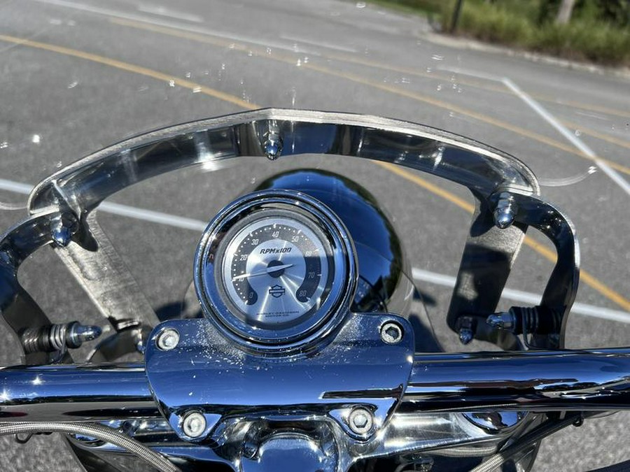 2005 Harley-Davidson® FLSTFSE