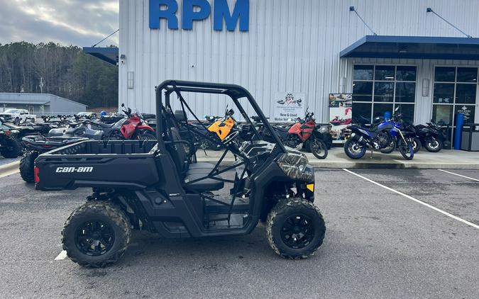 2025 Can-Am Defender DPS HD9